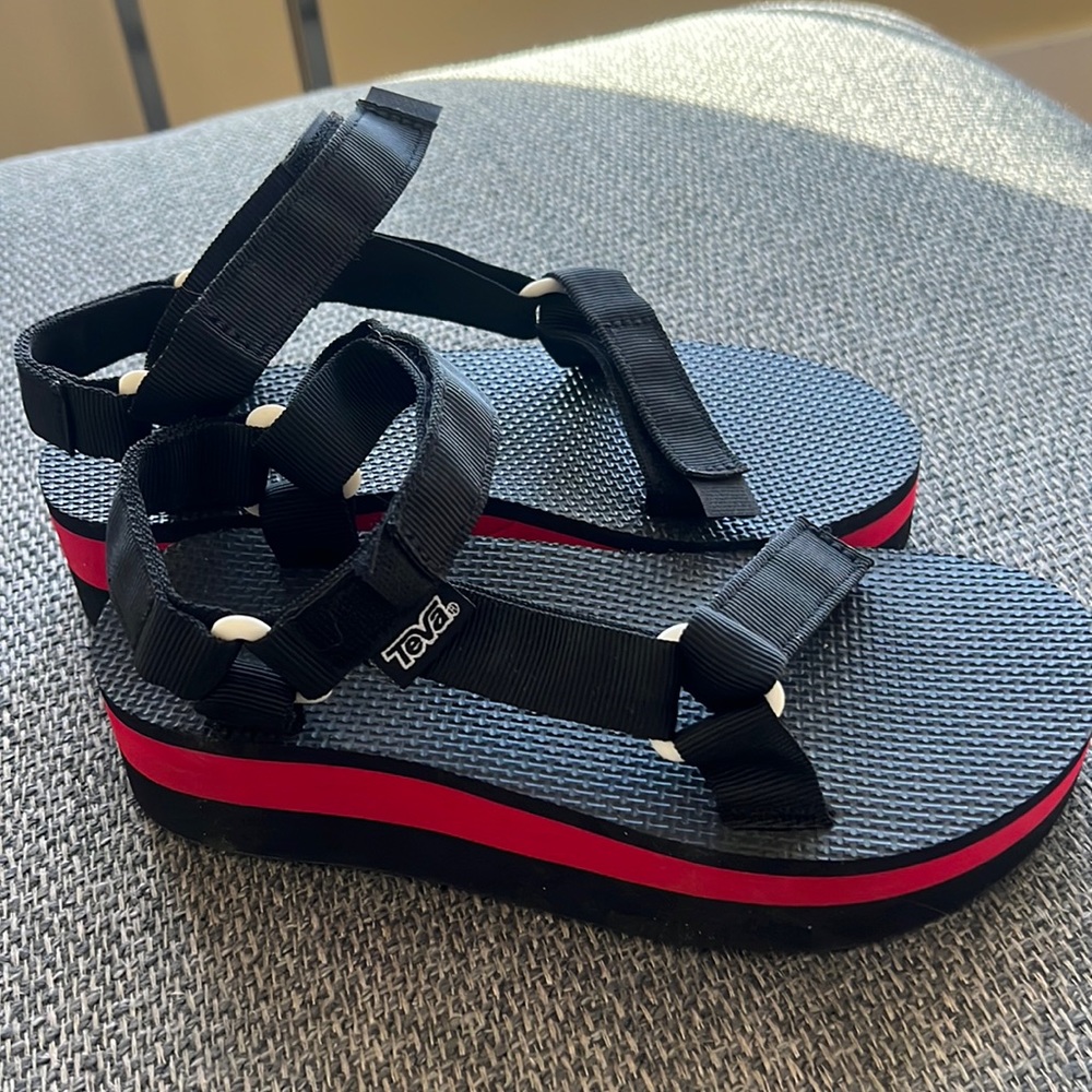 Teva Flatform sandals